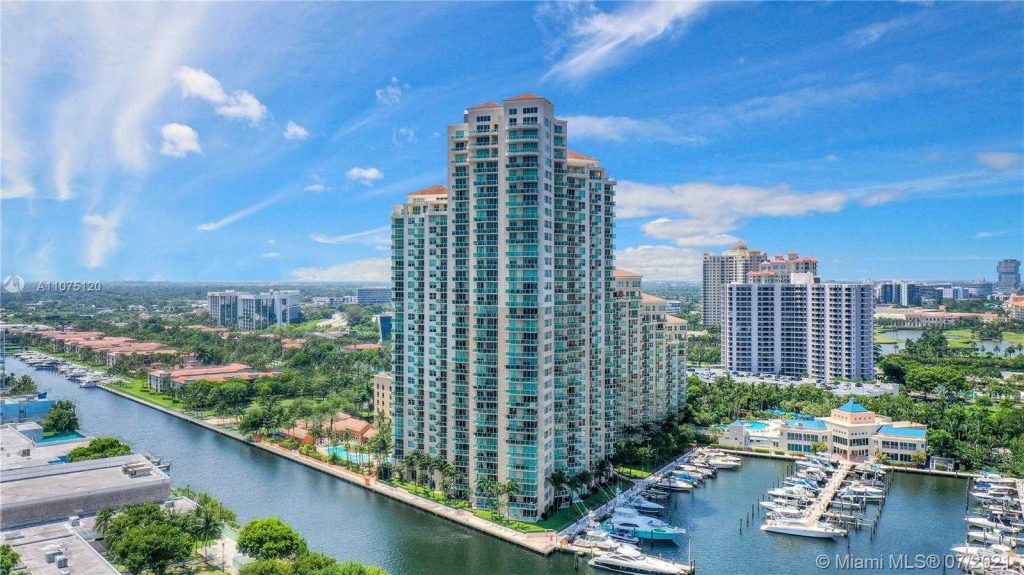 Aventura Marina
